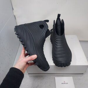 Moncler MENS Black Acqua High Top Rain Boot
